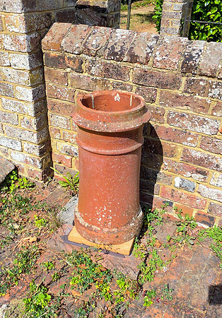 Cowfold Gallery Garden Ornaments for sale --5