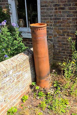 Cowfold Gallery Garden Ornaments for sale --9