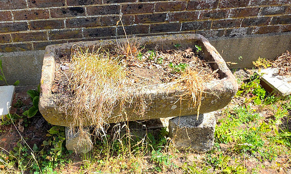 Cowfold Gallery Garden Ornaments for sale --11