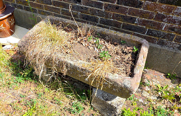 Cowfold Gallery Garden Ornaments for sale --12