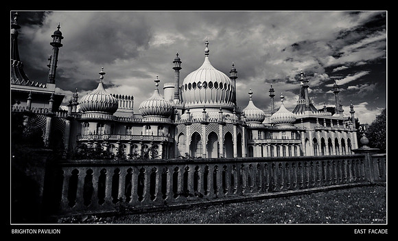 Brighton pavilion  collection _BORDER (58 of 134)(1)