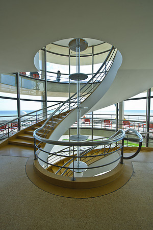 De La Warr