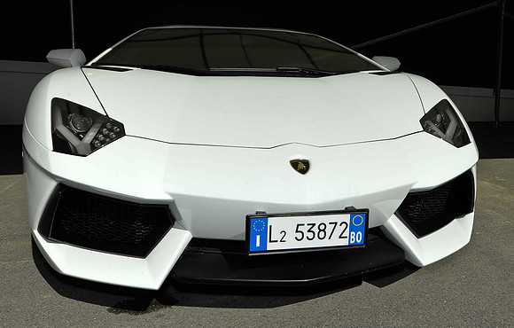 F.O.S. 2011 Lamborghini Aventador LP700-4