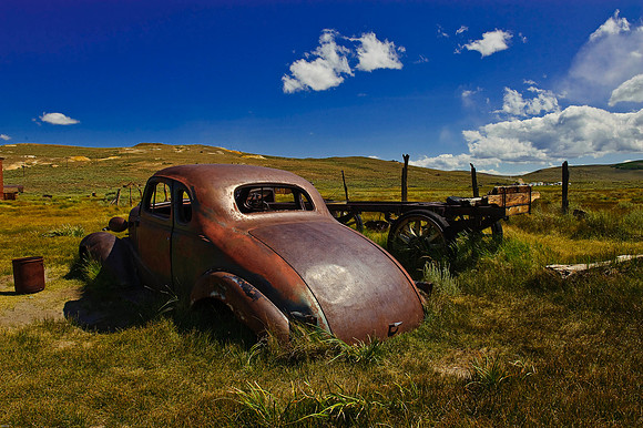 Bodie : A car frozen in time