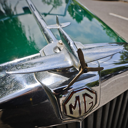 VINTAGE CARS