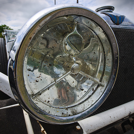VINTAGE CARS