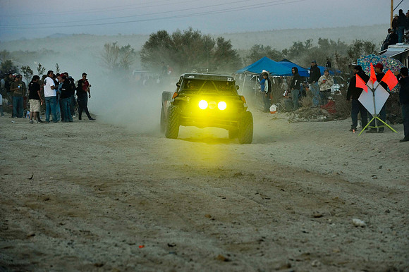 RWCS_BAJA 2009_raceday borrego-40