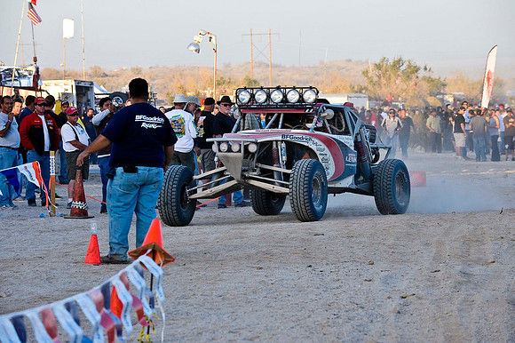 RWCS_BAJA 2009_raceday borrego-23