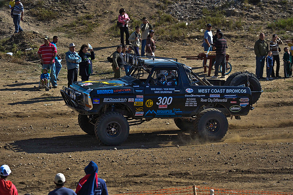 RWCS_BAJA 2009_raceday wash entry-67