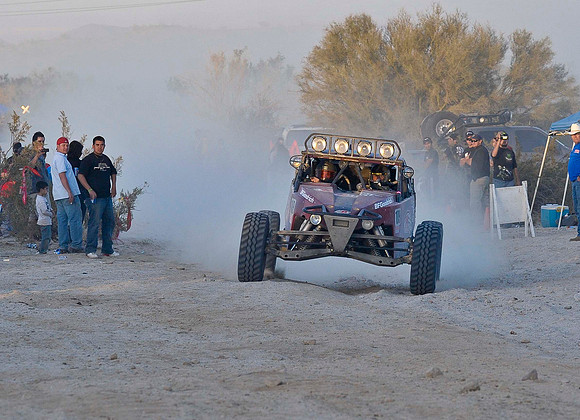 RWCS_BAJA 2009_raceday borrego-32