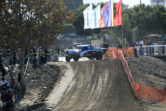 RWCS_BAJA 2009_raceday wash entry-2