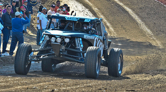 RWCS_BAJA 2009_raceday wash entry-39