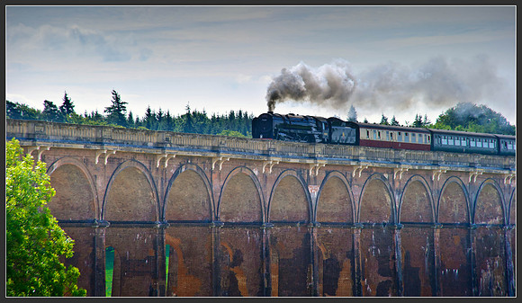 BRITANNIA 70000 ON BALCOMBE VIADUCT