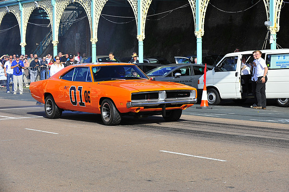 Dodge Charger  General Lee off the line