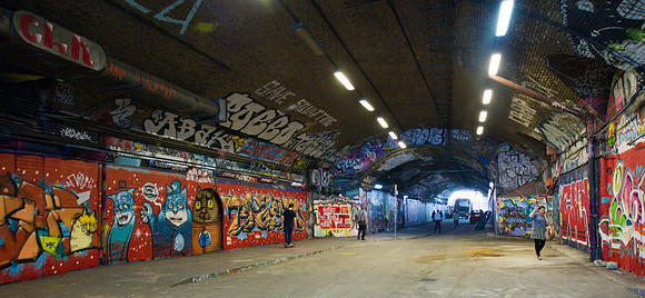 Banksy Tunnel 2014
