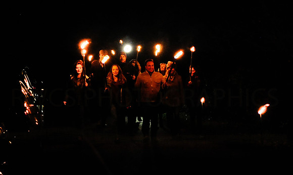 Lambs_december_torches-1580