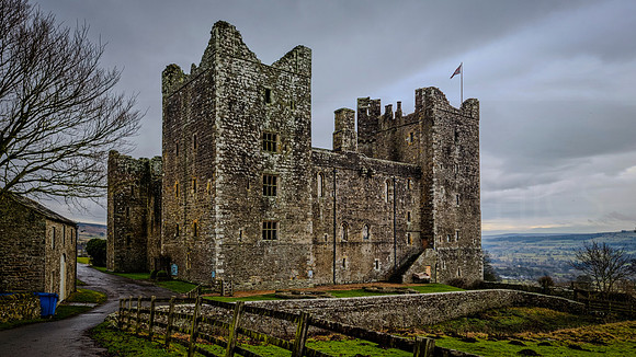CASTLE BOLTON