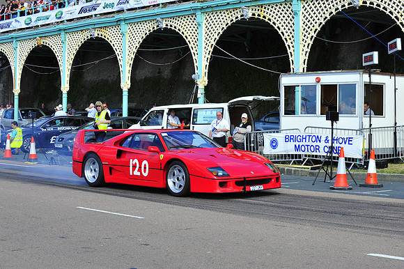 Bob Oram Ferrari F40 # 120 off the line